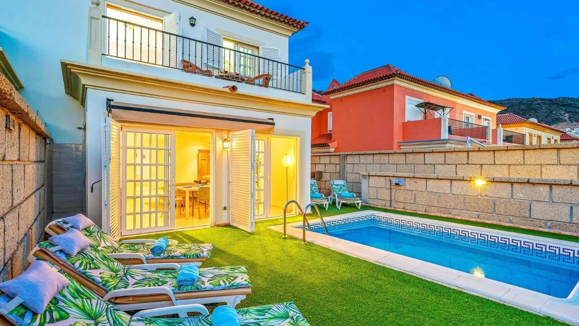 Villa Costa Adeje By Villa Plus スペイン